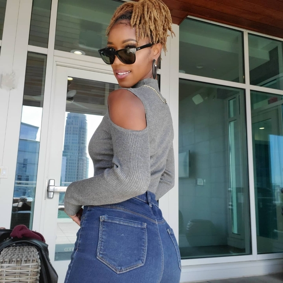 Impress Me - Open Shoulder Top Gray FINAL SALE - Picture 1 of 7